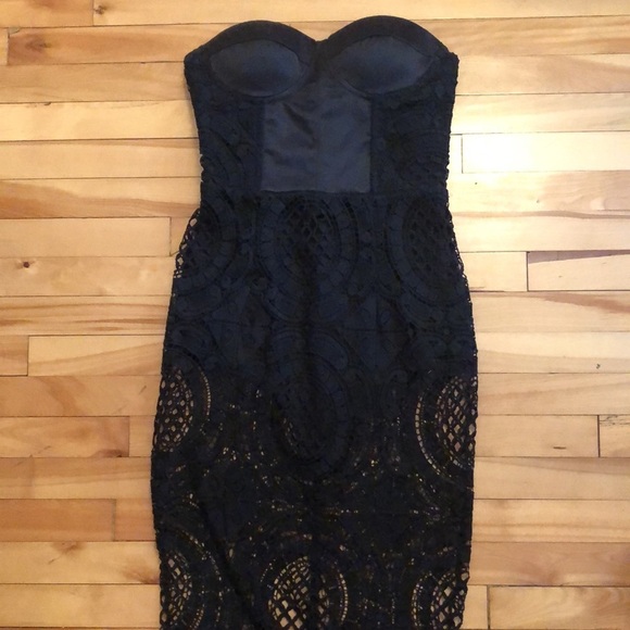 Black Lace Strapless Dress L'ATISTE - Picture 7 of 11